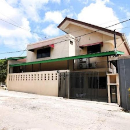 Safina Inn Syariah Sekupang Batam Kültér fotó