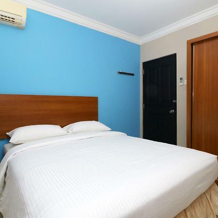 Safina Inn Syariah Sekupang Batam Kültér fotó