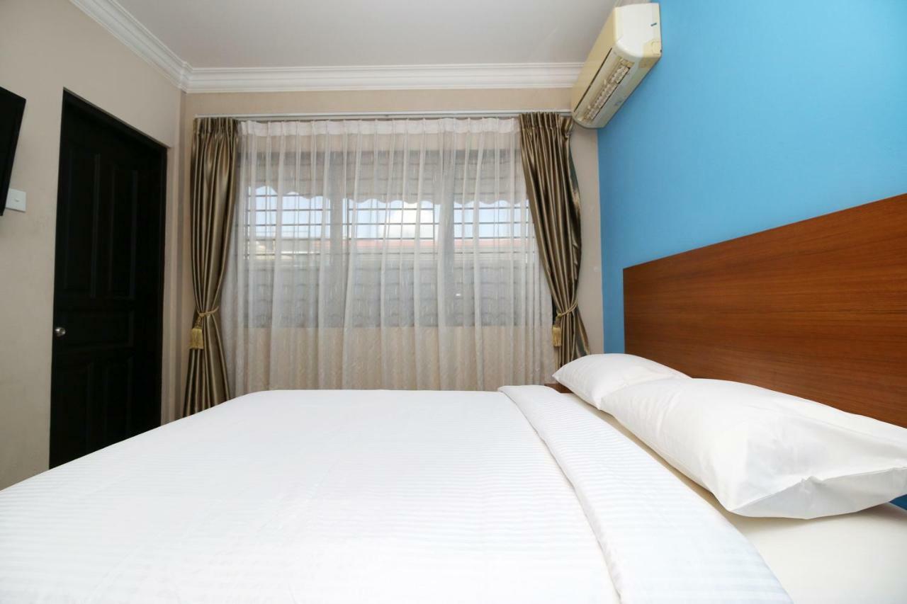 Safina Inn Syariah Sekupang Batam Kültér fotó